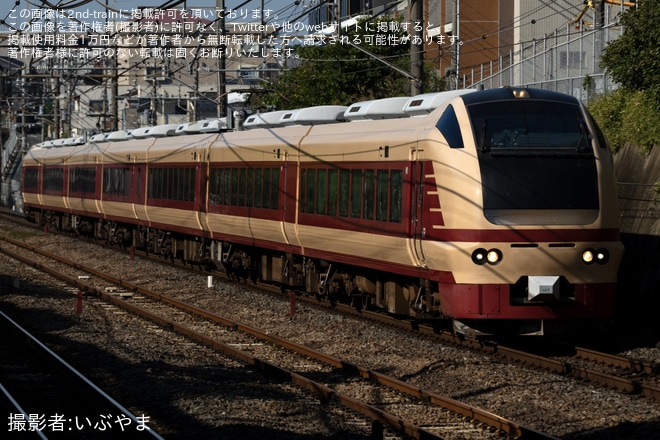 【JR東】E653系K70編成で臨時特急「絶景赤コキア川越号」を運行（1枚目）