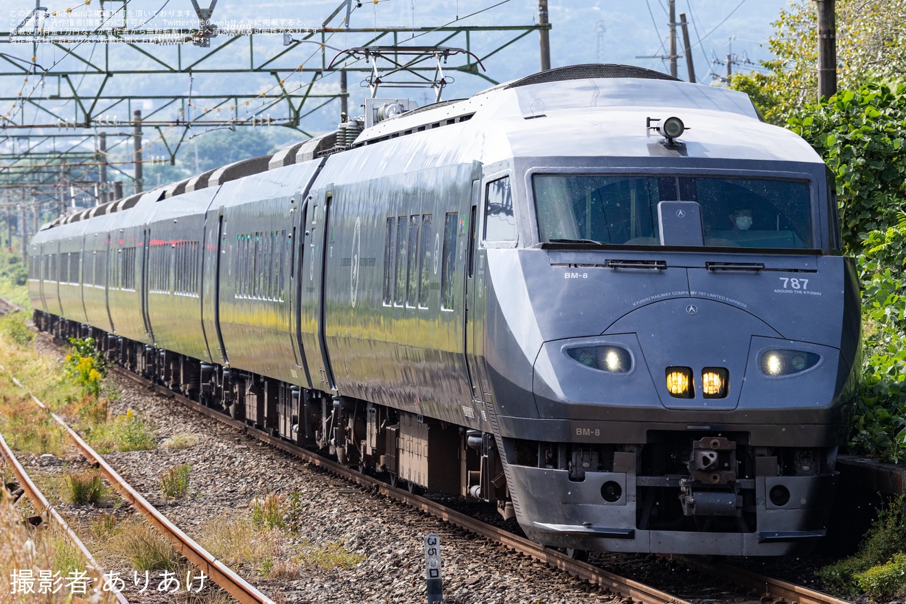 【JR九】787系BM8編成を使用した臨時特急が博多～熊本間で運転の拡大写真