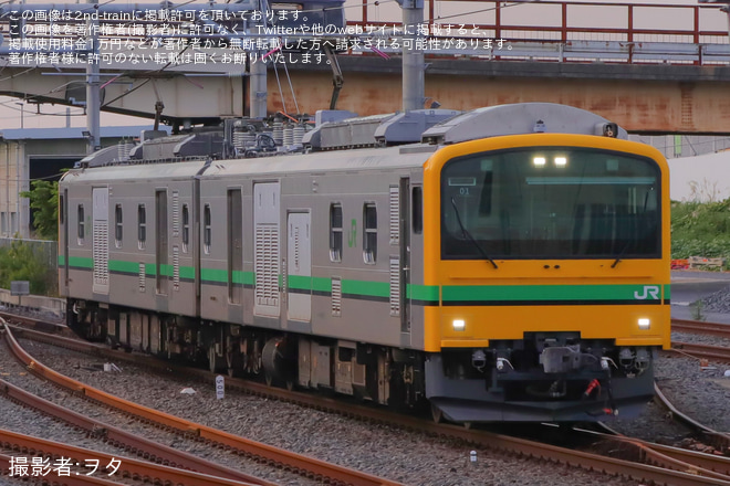 【JR東】E493系オク01編成　返却回送 - 吉川美南駅にて撮影