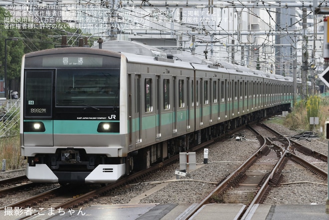 【JR東】E233系マト14編成東京総合車両ベース出場回送（1枚目）