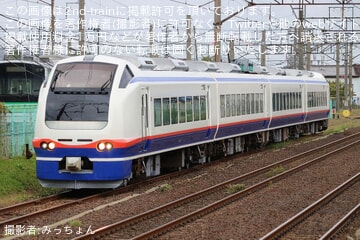 【JR東】E653系H-201編成が秋田総合車両ベースで構内試運転