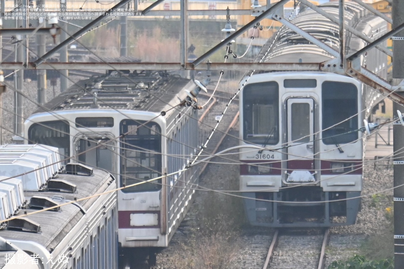 【東武】30000系31604F+31404Fの解体作業が本格化の拡大写真