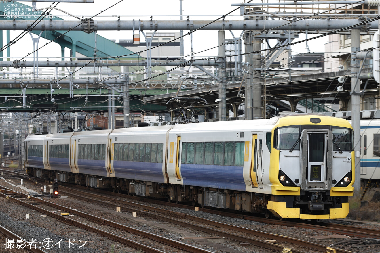 【JR東】E257系マリNB-01編成 大宮総合車両ベース出場回送の拡大写真