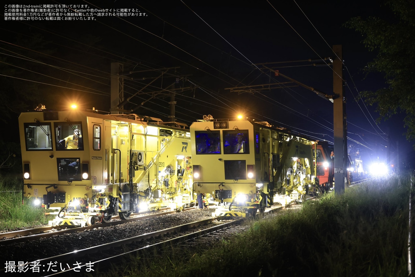 【台鉄】台南市区鉄道地下化に伴う線路切替工事で新型マルタイが稼働の拡大写真