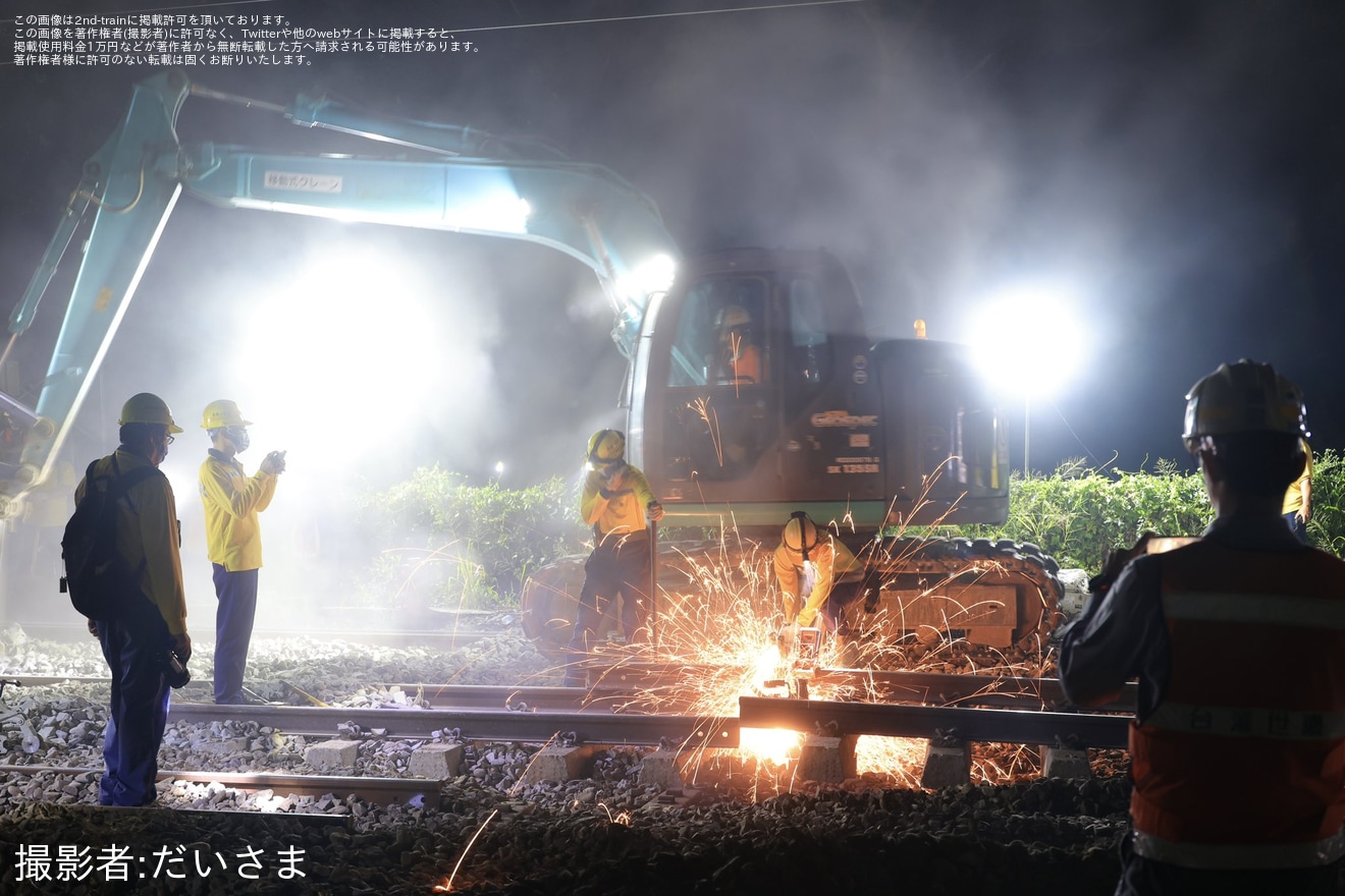 【台鉄】台南市区鉄道地下化に伴う線路切替工事で新型マルタイが稼働の拡大写真