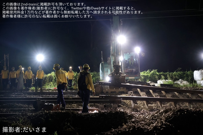 【台鉄】台南市区鉄道地下化に伴う線路切替工事で新型マルタイが稼働（6枚目）
