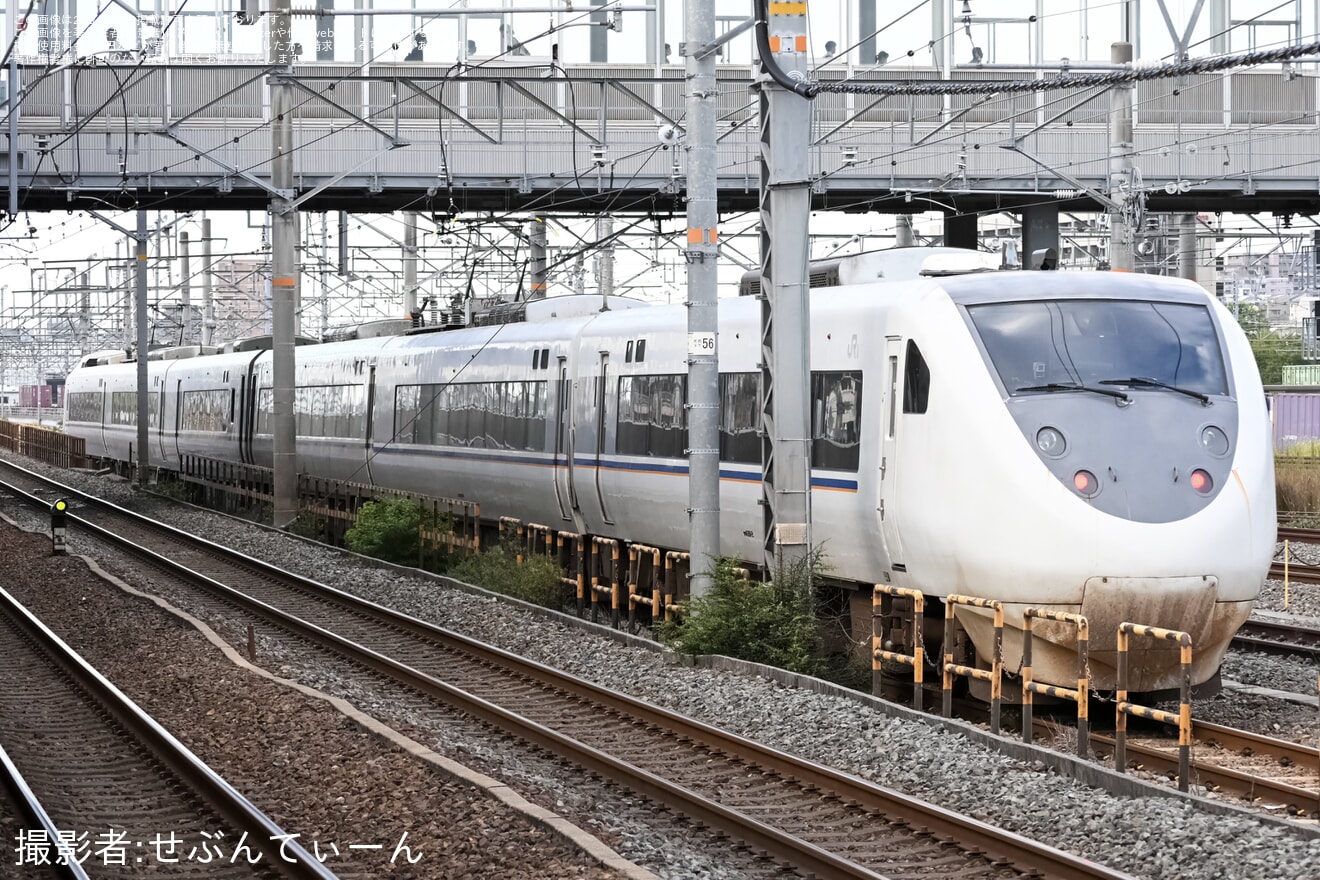 【JR西】681系W14編成吹田総合車両所本所入場回送の拡大写真