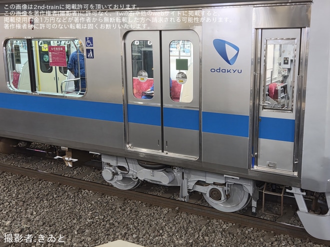 【小田急】3000形3257Fが大野総合車両所を出場し試運転（2枚目）