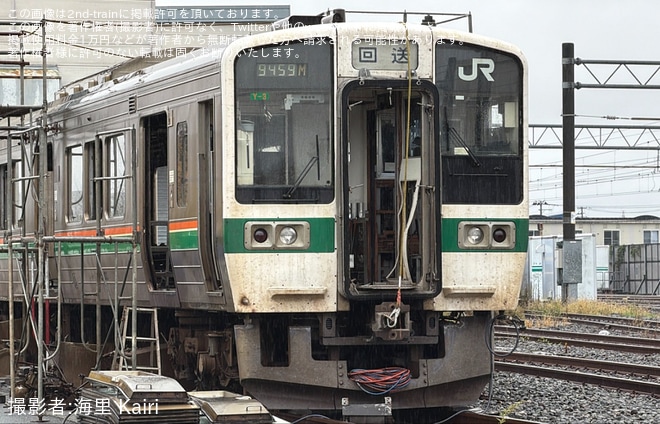 【JR東】719系5000番台Y3編成の解体が開始 クモハ719-5003は内装の解体が完了 - 新庄駅付近にて撮影