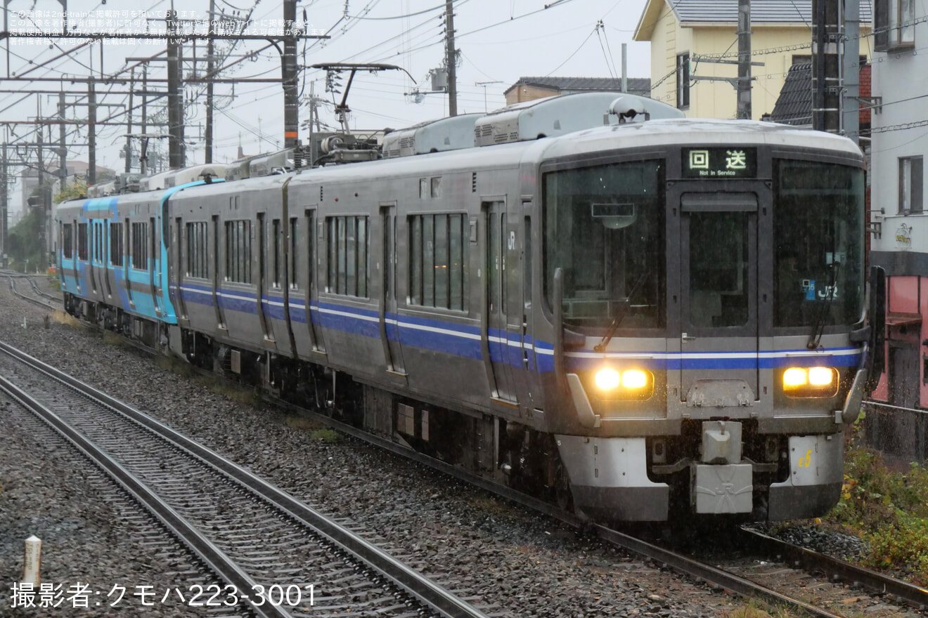 【IR】521系IR24編成吹田総合車両所本所出場回送の拡大写真